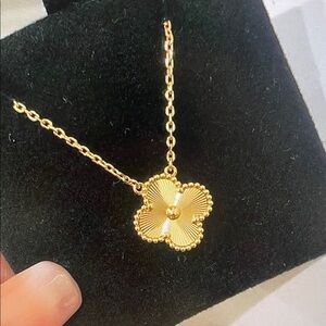 Van Cleef & Arpels Gold Clover Necklace